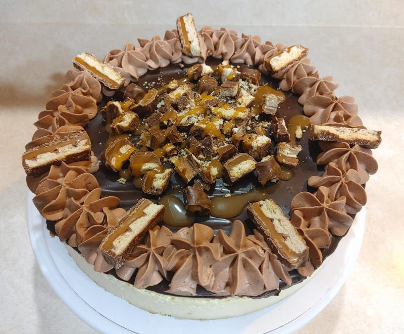 Twix Cheesecake